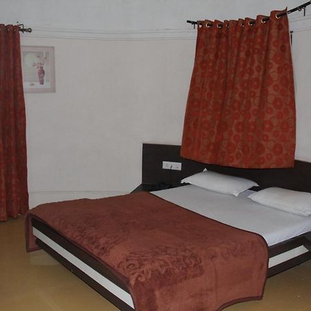 Hotel Tapovan Nashik Exterior photo